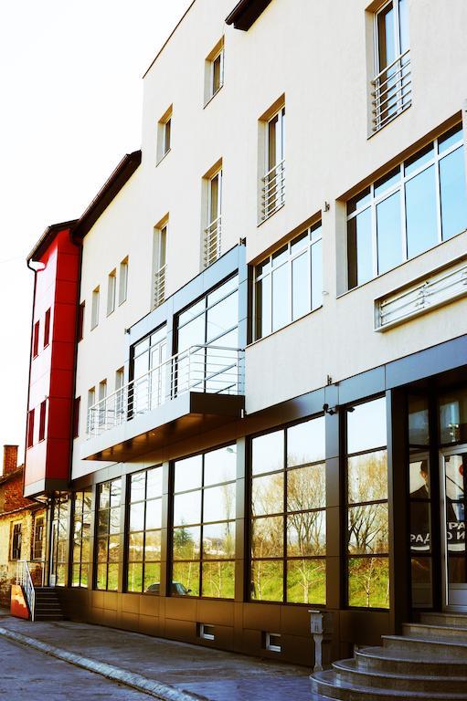 Garni Hotel Crystal Ice Ni 외부 사진