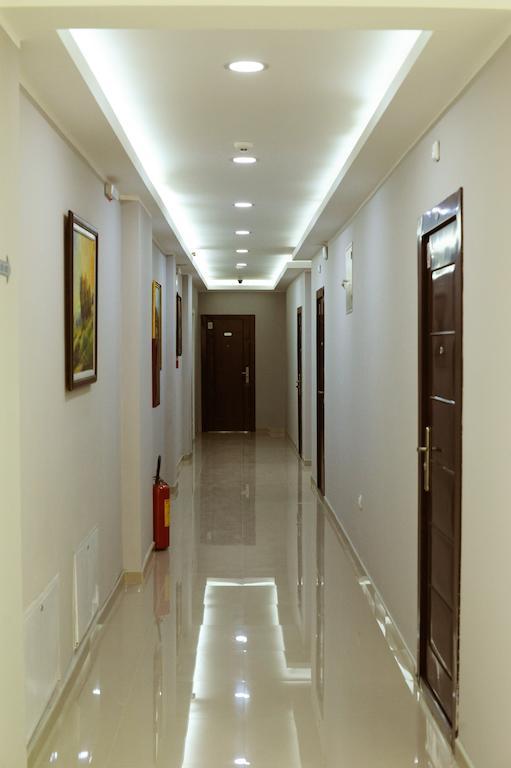 Garni Hotel Crystal Ice Ni 외부 사진